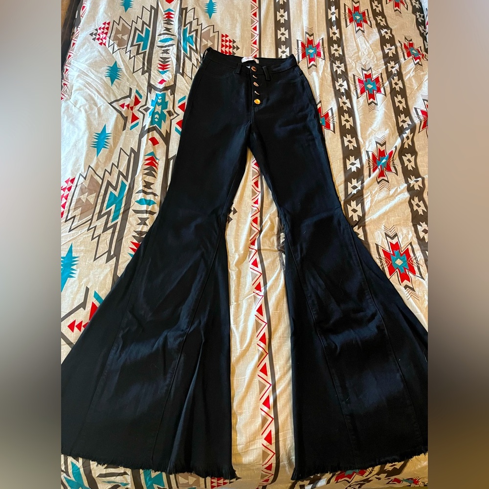 Vibrant Brand Black Bell Bottoms with Frayed hem LONG!